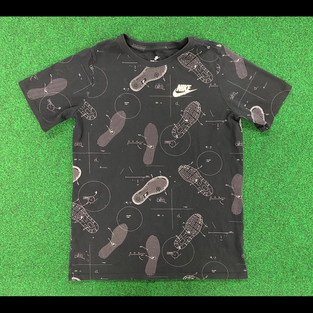 Nike shirt